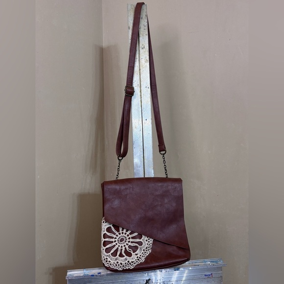 Altar'd State Brown Crossbody Bag with Cream Lace Detail - Picture 1 of 13